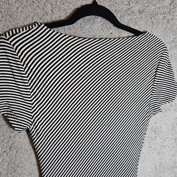 Black & White Striped Asymmetrical Hem Short-Sleeve Dress By Philosophy Size XS - Picture 5 of 11